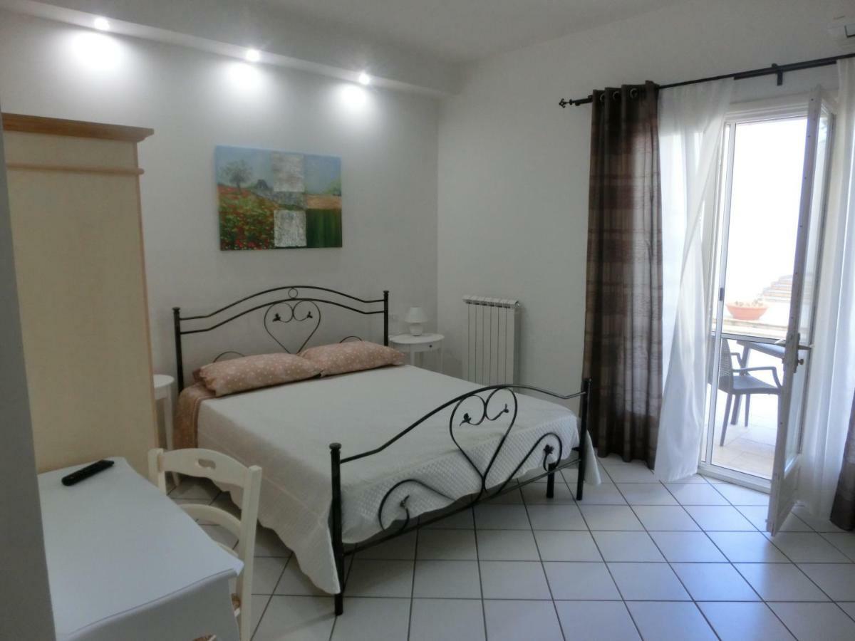 B&B Villa 16 Pini Lecce Dış mekan fotoğraf