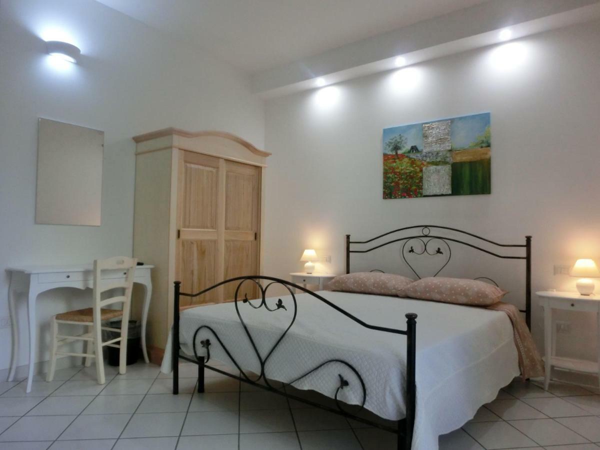 B&B Villa 16 Pini Lecce Dış mekan fotoğraf